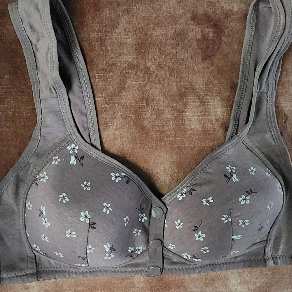 Cotton Lavender with Flowers Front Closure Bra 36C